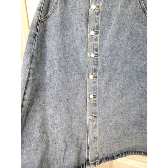 Denim Button-Front Skirt - Picture 5 of 10
